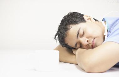 臥床休息對頸椎間盤突出的作用