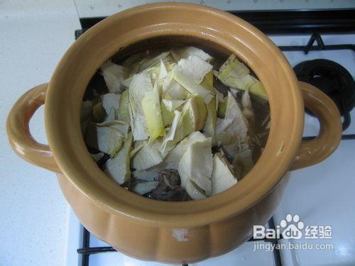 筒骨湯的做法--怎麼做柚味冬筍筒骨湯