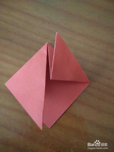 教你如何用紙拼折出漂亮的紙花？