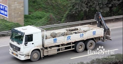 隨車吊如何選購從吊機/底盤/貨箱分析