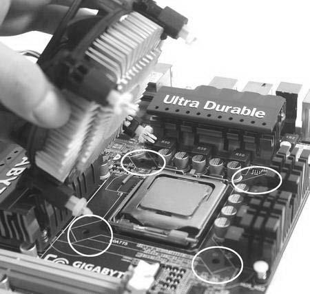 圖解CPU散熱器的拆卸與安裝