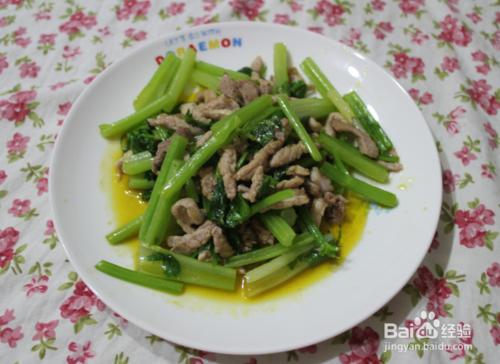 芹菜炒肉絲（如何做好吃的芹菜炒肉絲）