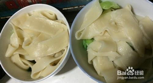 愚人家常麵食之“油潑面”