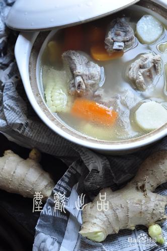 補秋膘，營養湯羹------田園大排湯