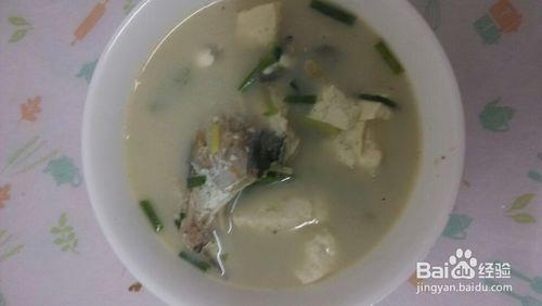 教你如何製作美容的鯽魚豆腐湯