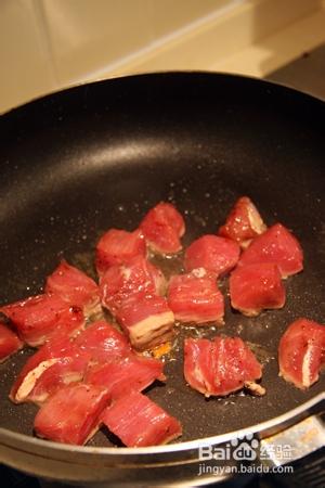 黑椒西芹牛肉（耀婕 美食 無肉不歡 西芹牛肉）