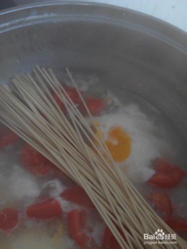 牛肉雞蛋蕎麥麵