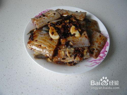 最鮮嫩的帶魚新吃法-腐竹毛豆帶魚的做法大全
