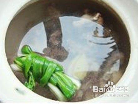 適合夏天喝的清爽雞湯——冬瓜雞架湯