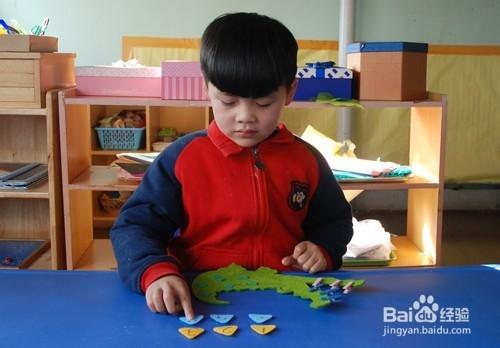 幼兒園數學區自制手工玩教具：點數鱷魚