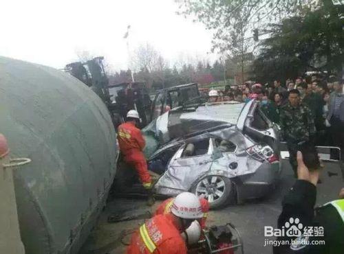 大貨車和小客車