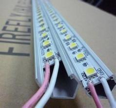 如何分辨LED燈帶的質量是否合格？