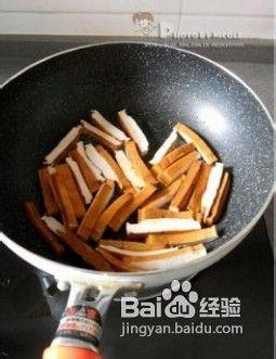 無敵下飯的蒜苗辣炒醬香乾