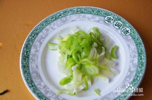 食補美容養顏的蠣皇茼蒿小豆腐