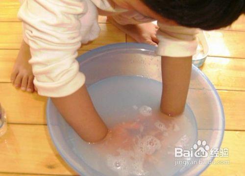 教會孩子正確洗手的方法