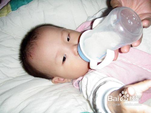 四個月的寶寶如何補鈣