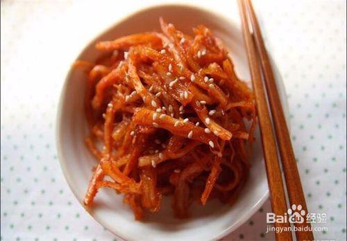 用魷魚絲做韓國味道的下酒菜