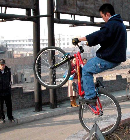 自行車技術攀登的技巧