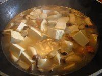沙鍋海鮮豆腐煲，上鮮留步海鮮簡約做法