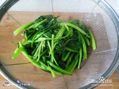 【簡單家庭開胃菜餚】辣豆瓣炒菠菜