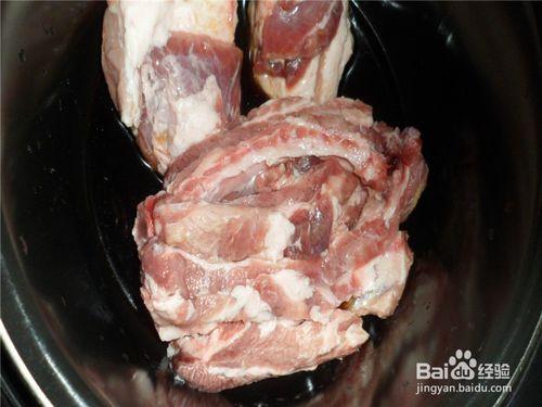 電壓力鍋烀肉的方法