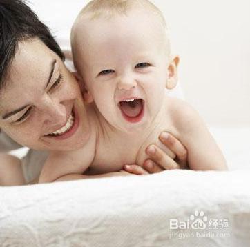 如何幫助寶寶順利地度過磨牙期？