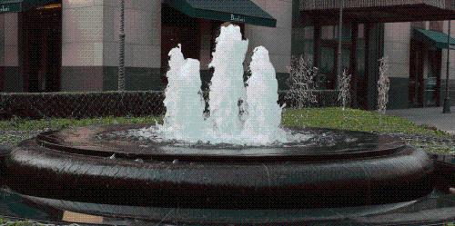 怎樣用PS製作湧動的噴泉的動圖