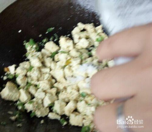 百吃不厭的雞啄豆腐