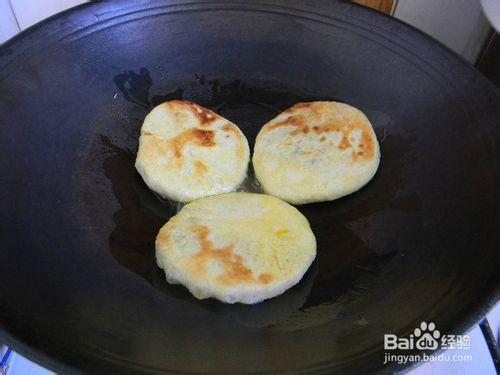 花樣主食——奶香豆沙發麵餅