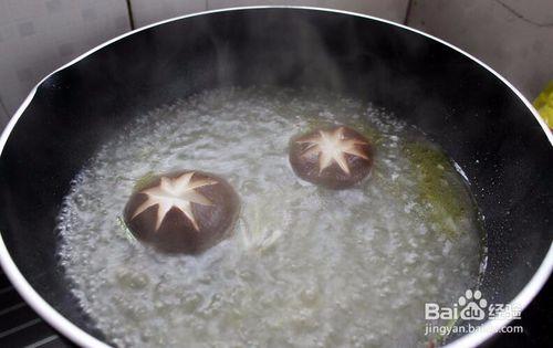 美味養生雞湯掛麵