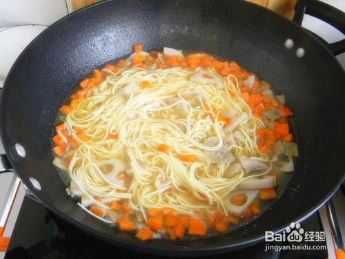 花樣主食——藕片胡蘿蔔面