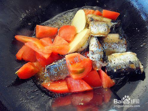 補腦開胃美食——茄汁秋刀魚