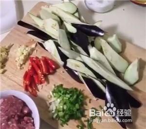 肉末茄子煲的家常做法