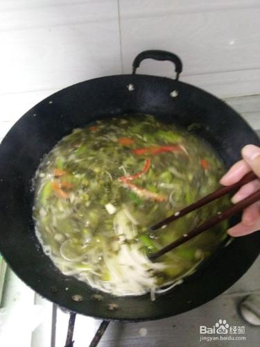 如何製作美味的酸菜麵條