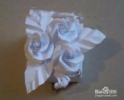 情人節手工DIY 白色手工紙玫瑰花的折法