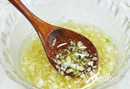 如何在家制作蜂蜜香蒜雞扒？