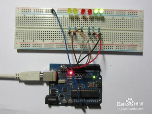 Arduino 控制流水燈