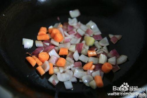 咖哩雞肉濃情焗飯