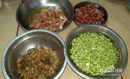 怎樣做美味的家常青豆燜飯
