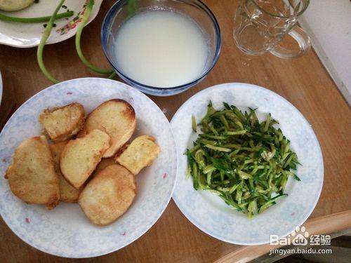 雞蛋煎饅頭片-美味營養早餐