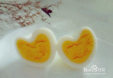 愛心餐 可愛的心形雞蛋 愛心雞蛋的手工製作方法