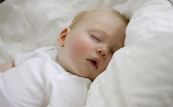 寶寶發燒快速降溫方法 聽語音