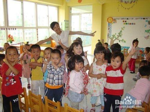 孩子害怕去幼兒園怎麼辦，去幼兒園哭鬧怎麼辦