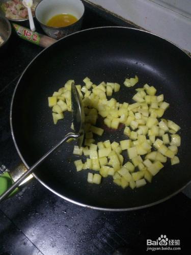 土豆炒飯怎麼做