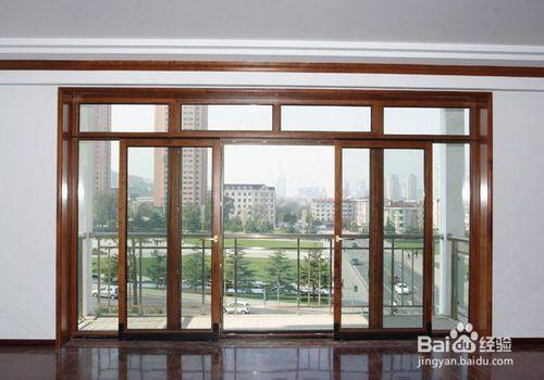 如何保養和維護鋁包木門窗？