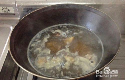 懶人豆腐做法：骨湯調料包+豆腐+水=骨湯豆腐