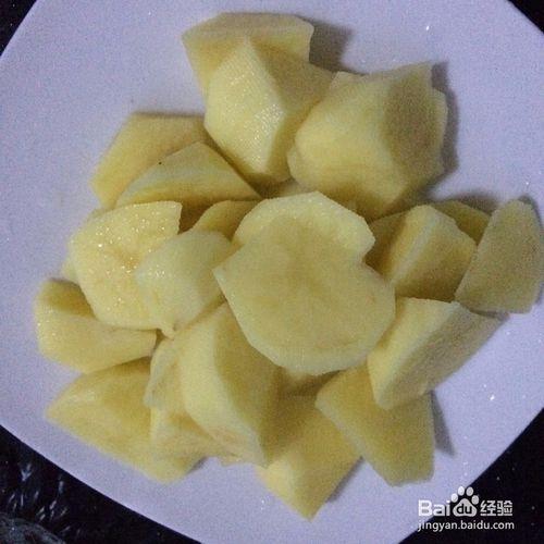 濃郁的土豆燒牛排