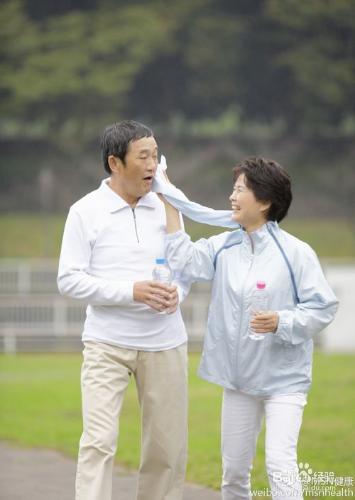 初秋老人保養要注意五方面