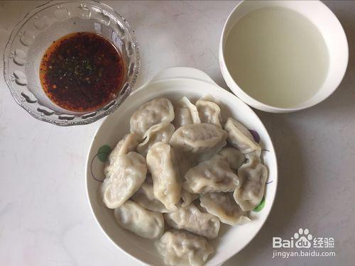 家常煮餃子及蘸料做法