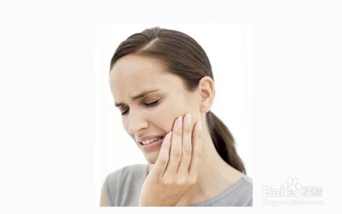 反覆牙齦腫痛怎麼辦？